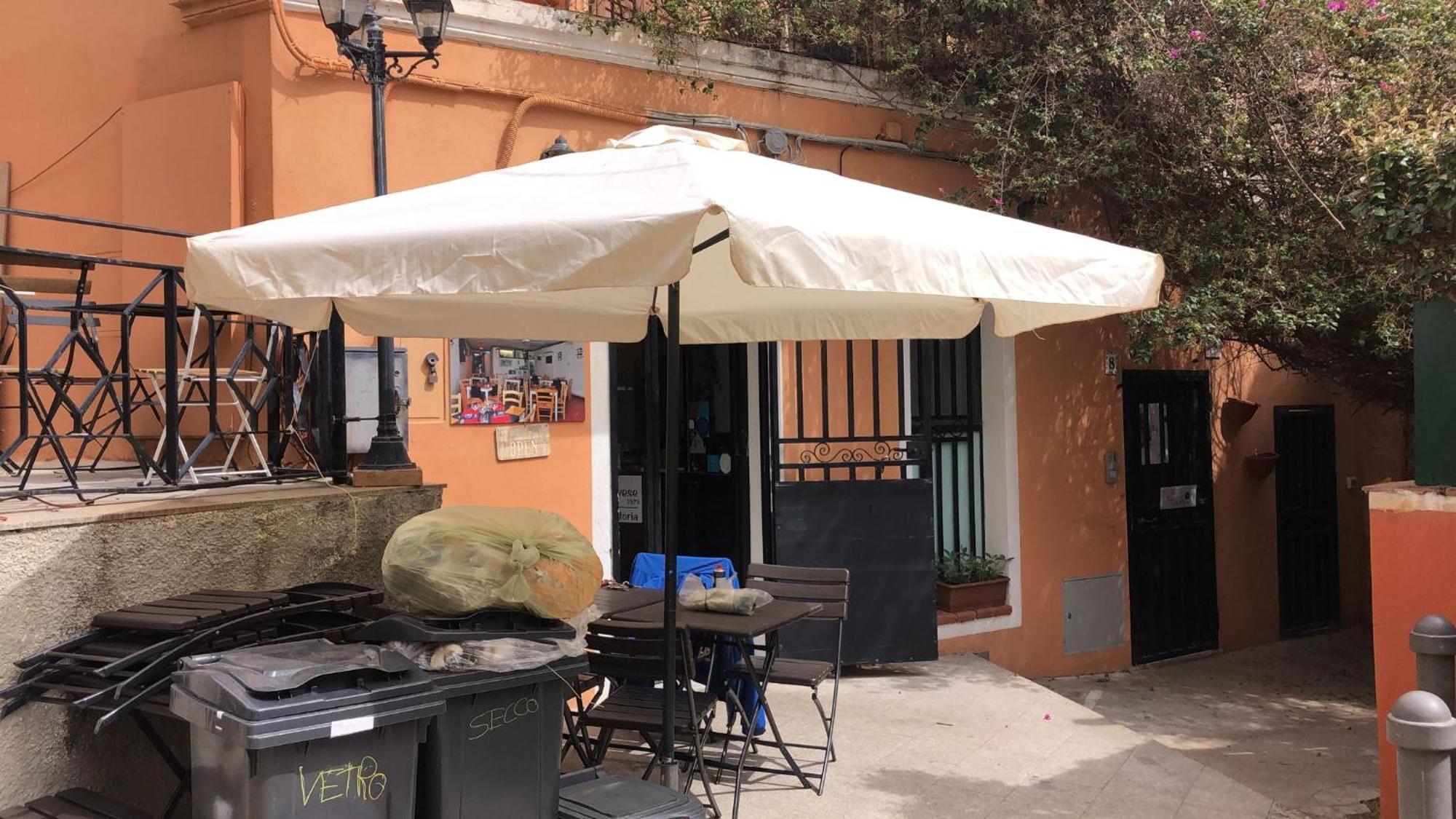 Locanda Genovese 20 La Maddalena  Esterno foto